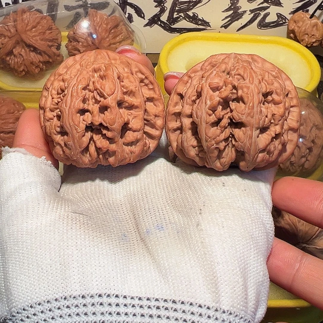 文玩核桃吊坠49+全品大粗筋