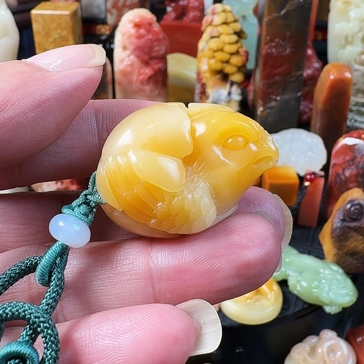 寿山石黃色芙蓉石