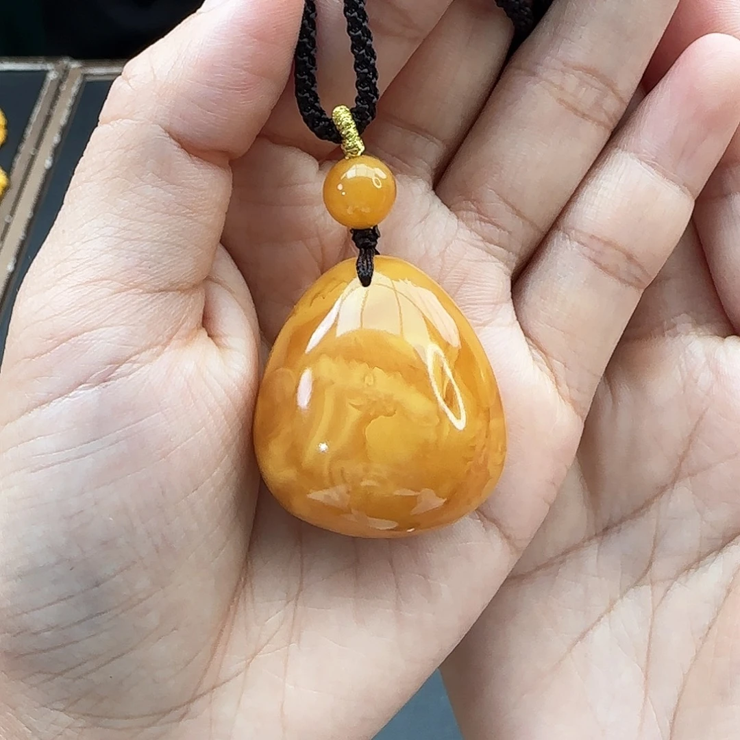 手链琥珀未镶嵌吊坠