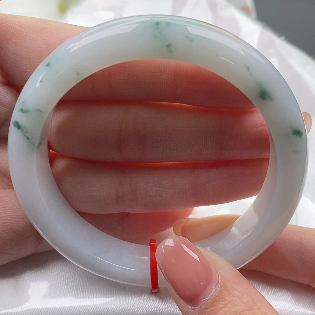 翡翠未镶嵌手镯（圆镯）缅甸天然A货翡翠 56