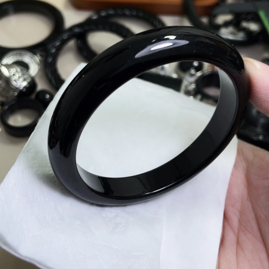 翡翠未镶嵌颈饰翡翠60