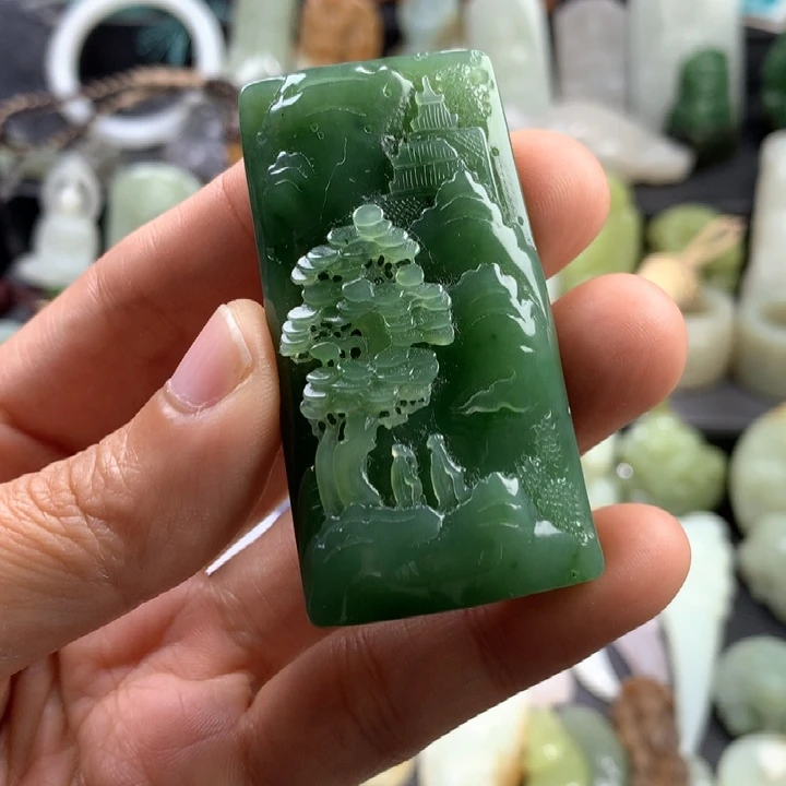 和田玉未镶嵌颈饰