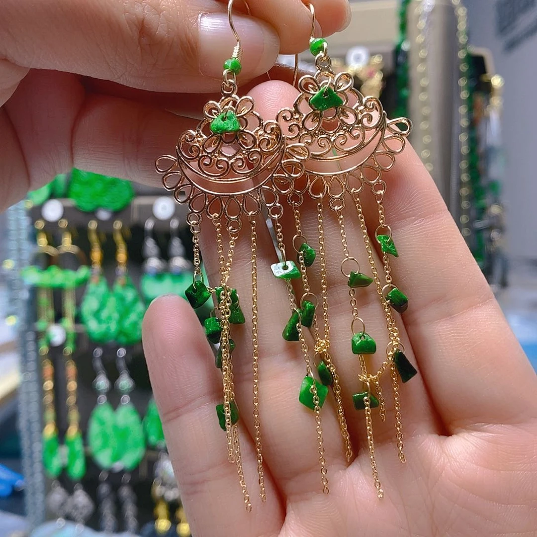 未镶嵌翡翠耳饰翡翠