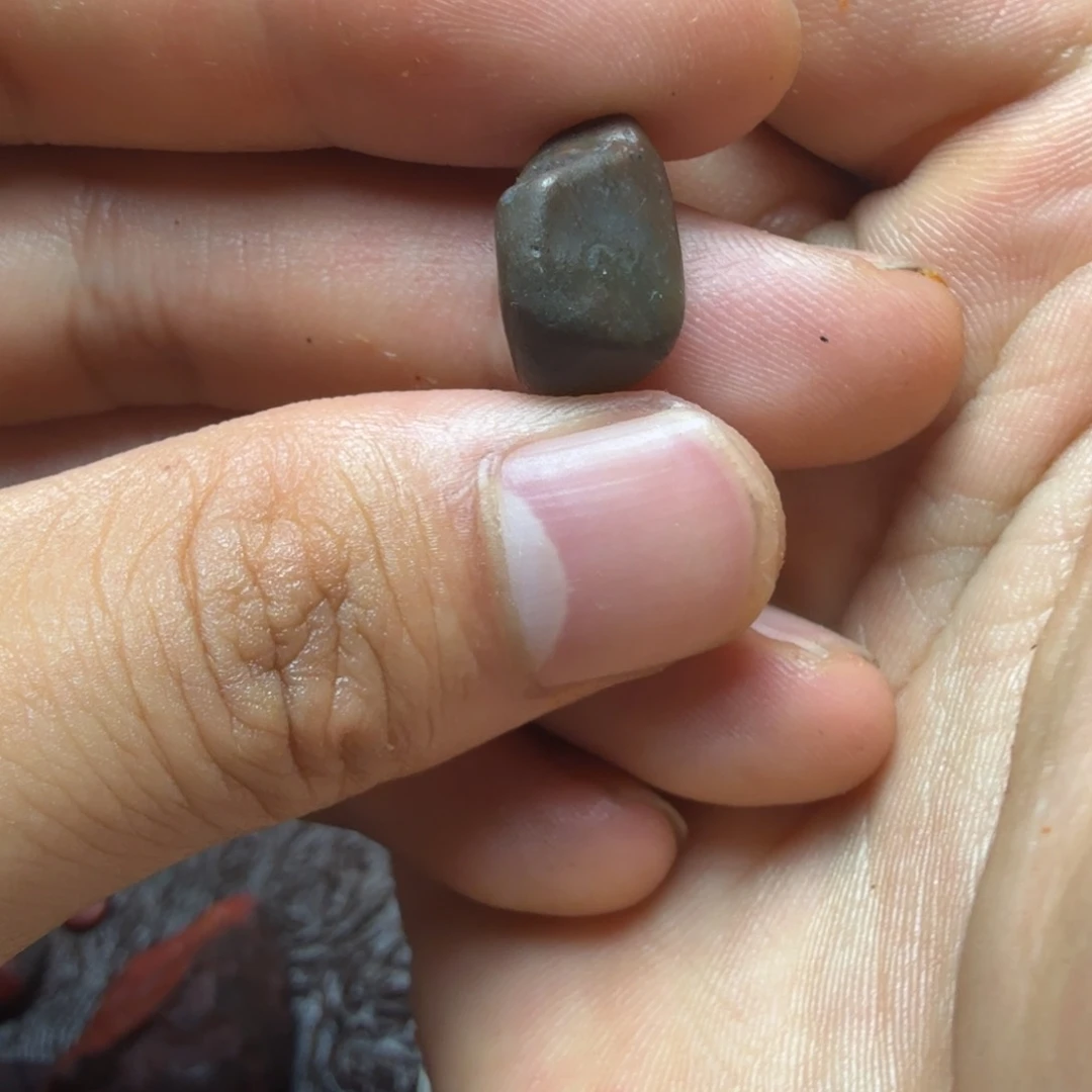 未镶嵌南红玛瑙珠宝半成品