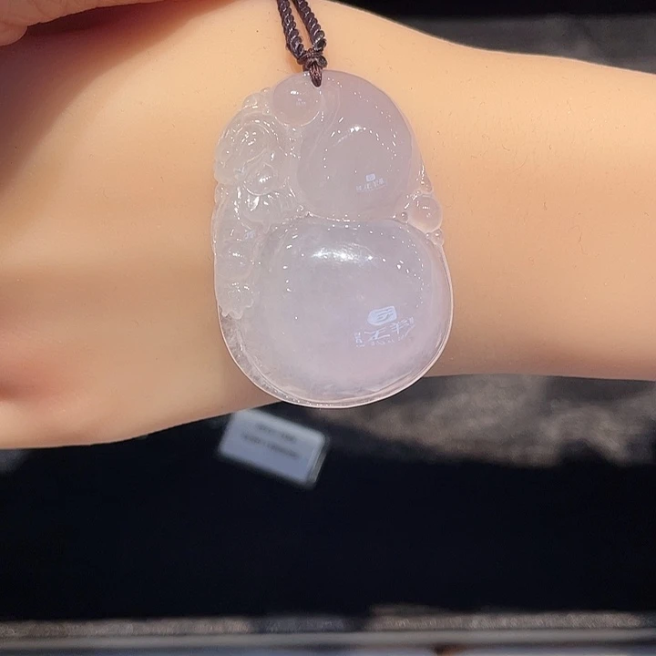 翡翠未镶嵌颈饰翡翠挂件