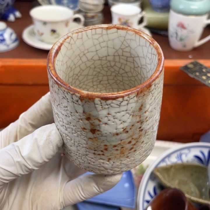 他家瓷器真美…开播了