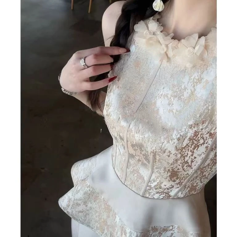 【鎏光半夏】立体纱花鎏金提花上衣洋气爆款高级2025时髦精两件套潮