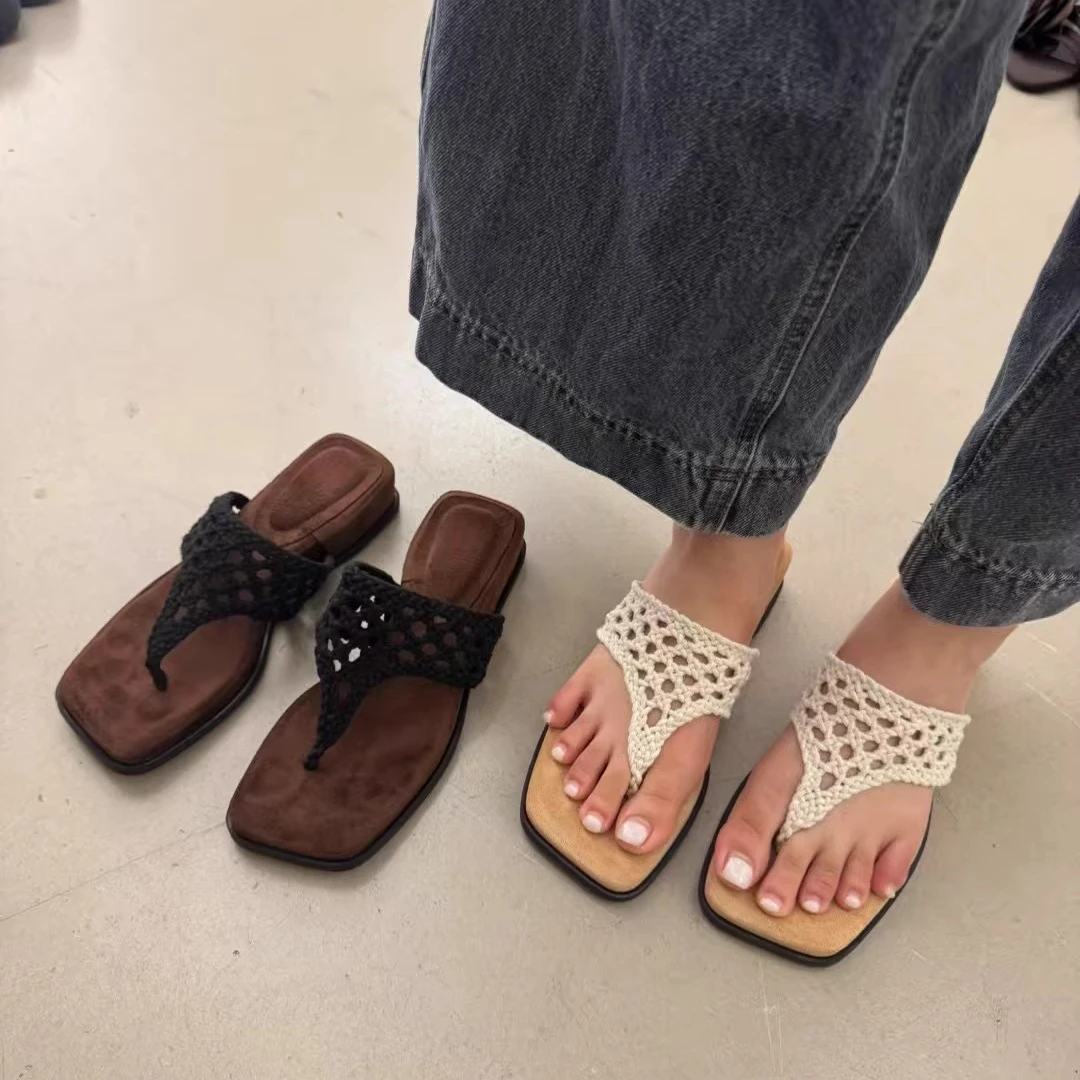 2025夏季新款简约凉拖鞋方头夹趾编织人字拖平底厚底透气凉拖外穿