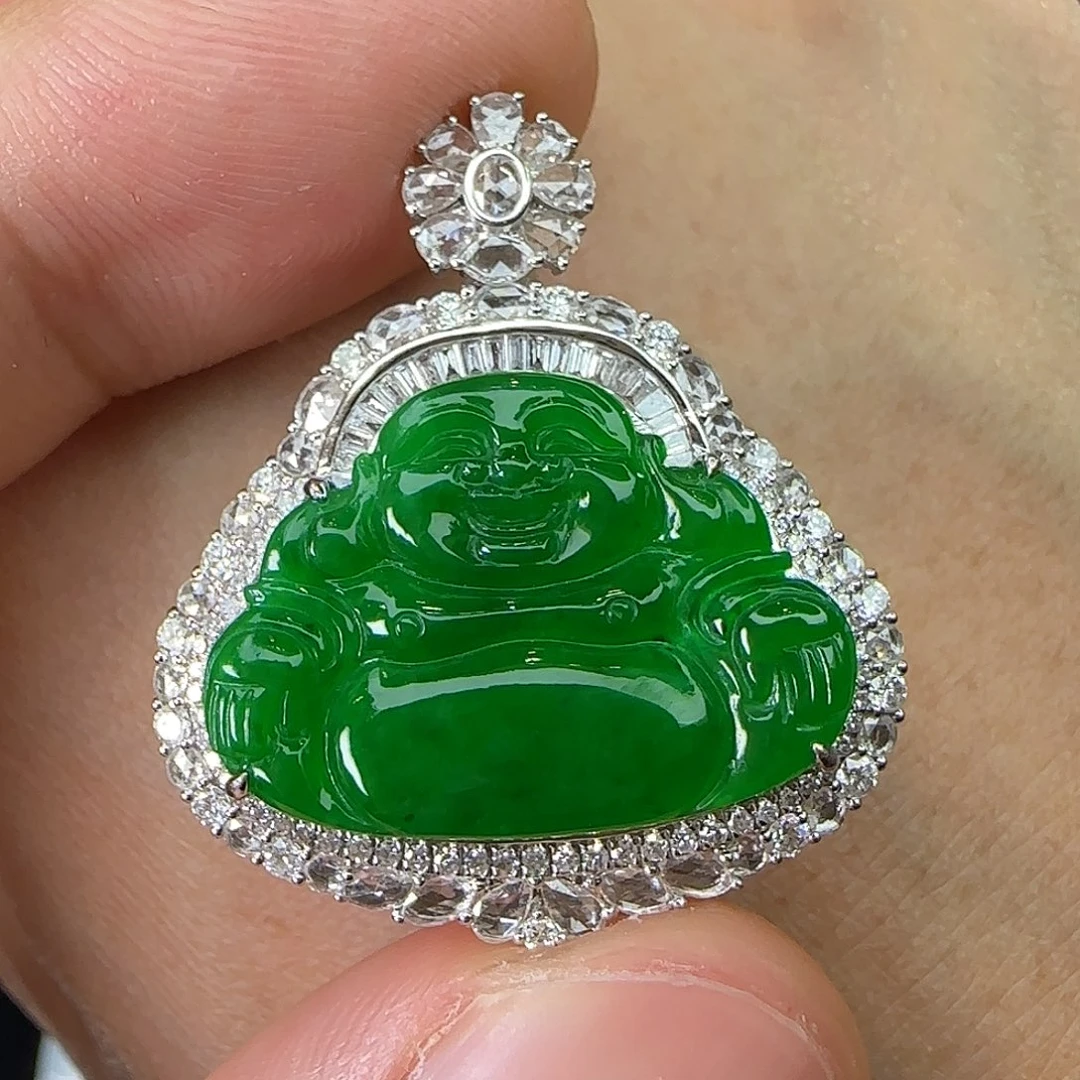 颈饰18K金镶嵌翡翠天然翡翠