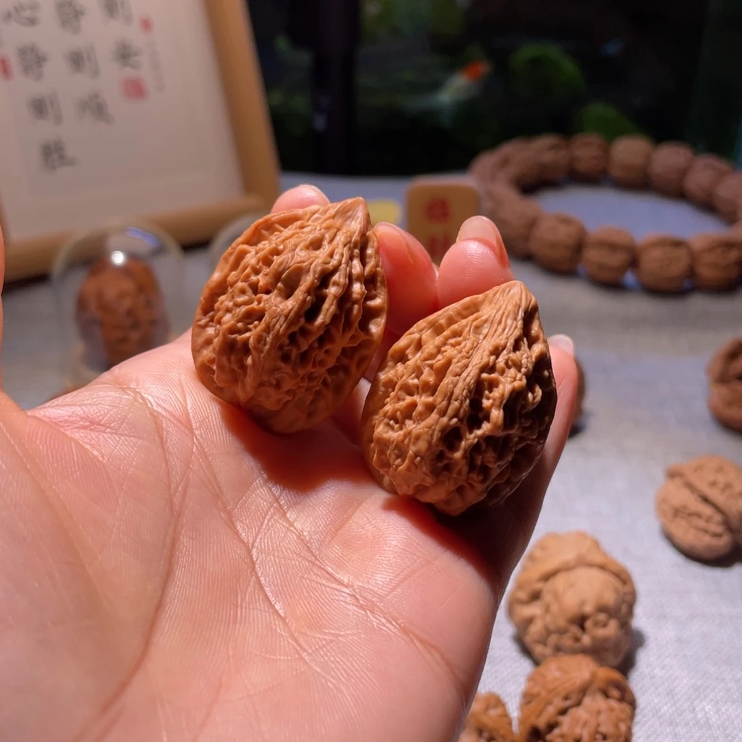 桃核把件29全品十三陵鸡心