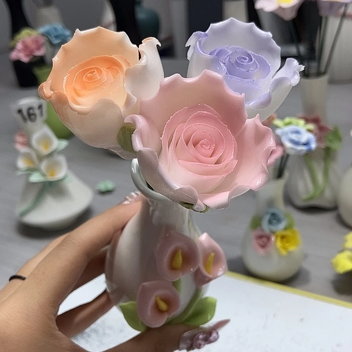 陶瓷纯手工捏花设计