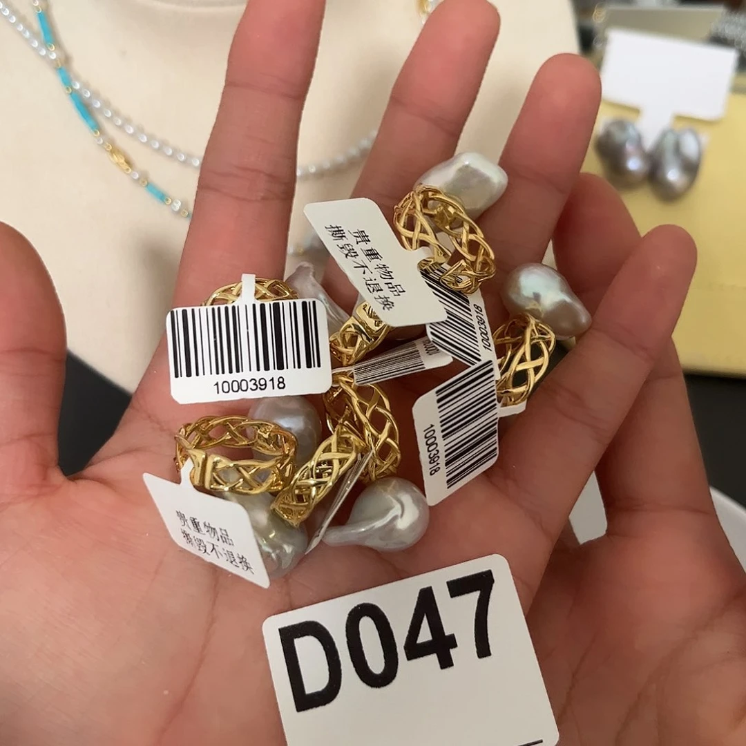 合金淡水珍珠耳饰