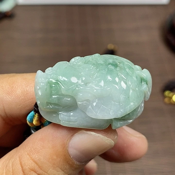 颈饰未镶嵌翡翠天然翡翠玉A货配证书