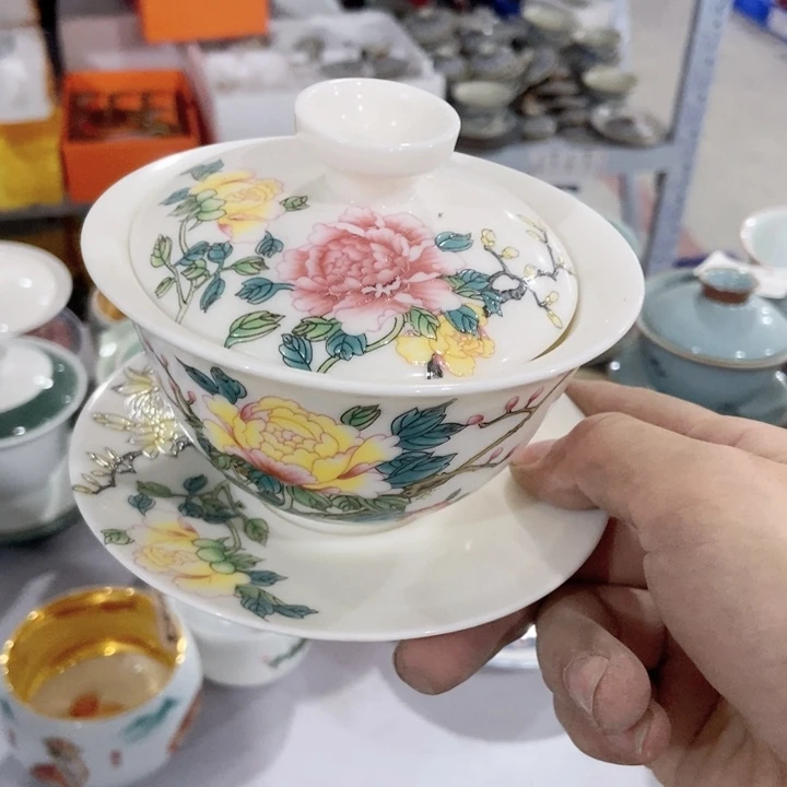 茶具微瑕，介意勿拍