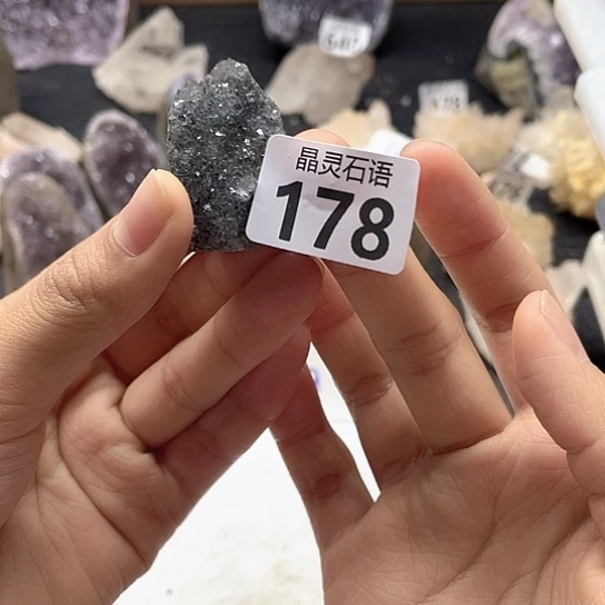 大型摆件（非配饰）未镶嵌水晶