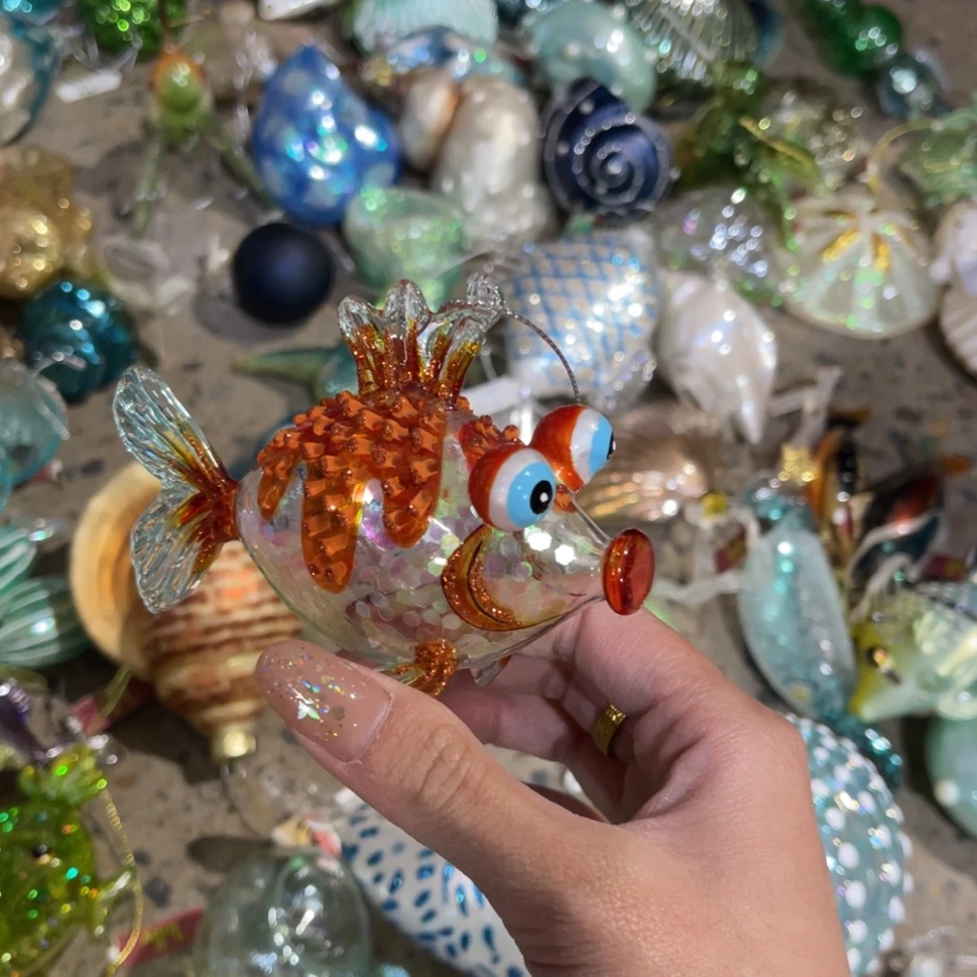 U***u有机玻璃摆件等各种工具