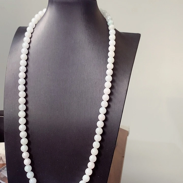 翡翠耳饰未镶嵌翡翠