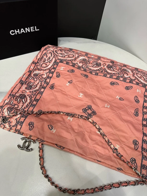 95新 Chanel/香奈儿 腰果花托特包12开58cm/JJ05010618