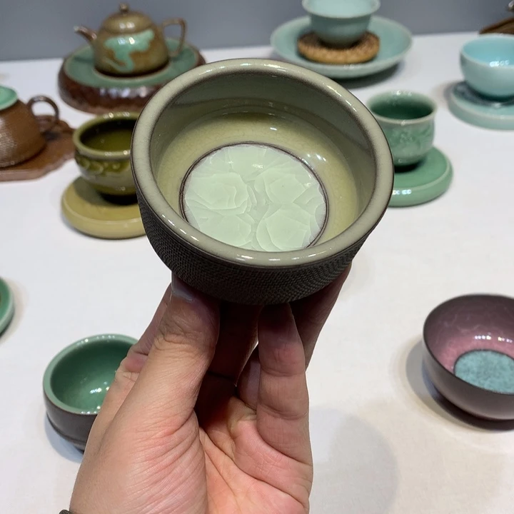 龙泉青瓷手工制作