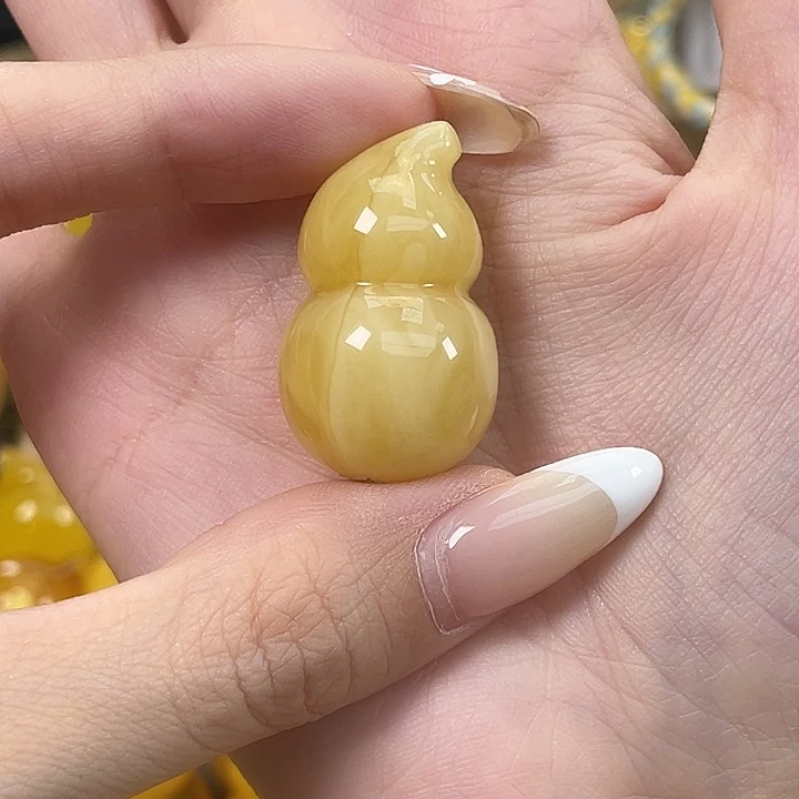 琥珀未镶嵌珠宝奇石琥珀蜜蜡J43
