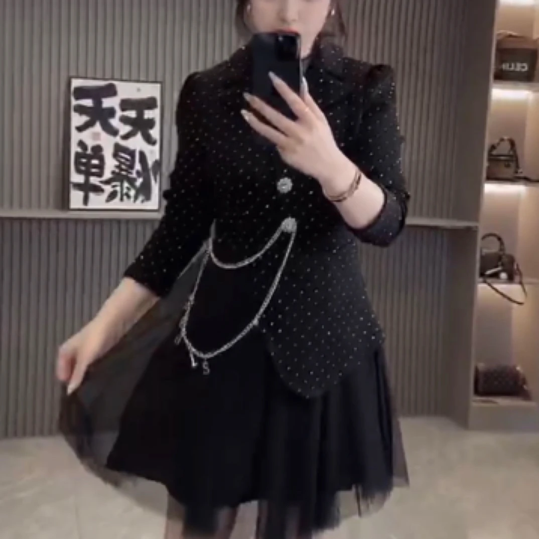 性感拼接连衣裙时尚法式洋气收腰显瘦气质长袖连衣裙年轻遮肚子