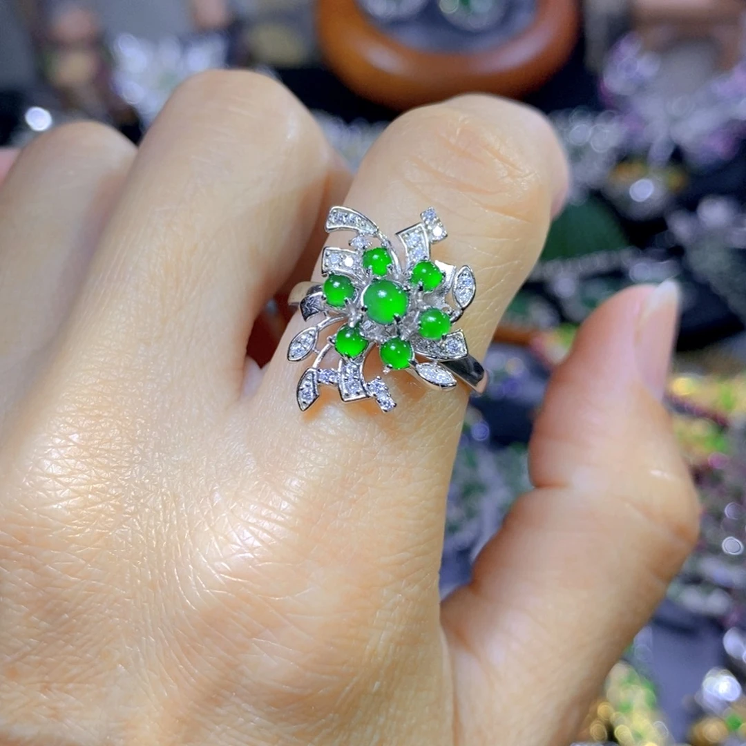 翡翠颈饰银S925镶嵌天然翡翠