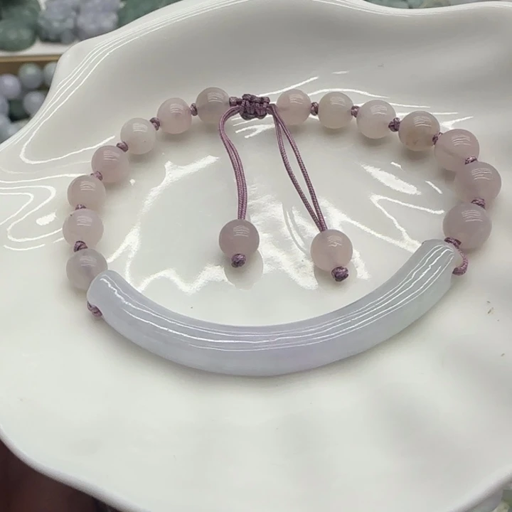 翡翠未镶嵌颈饰半镯