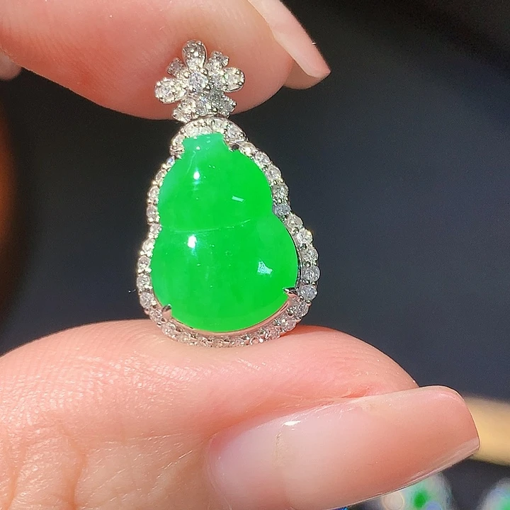 翡翠18K金镶嵌吊坠(不含链)