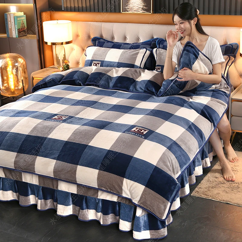 2025新款150克牛奶法莱绒保暖印花四件套床单被套被罩床上用品