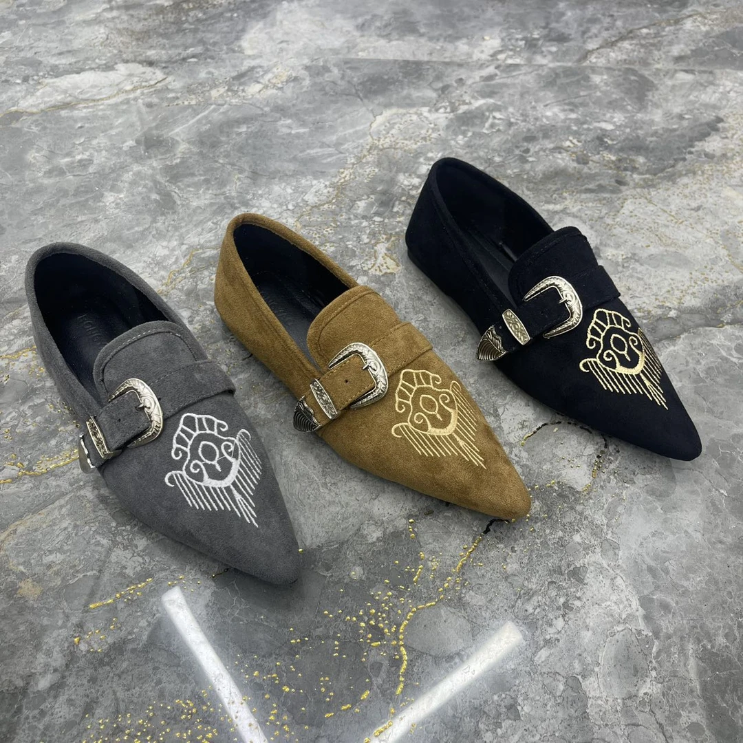 A 2025年新款女生平跟鞋A15