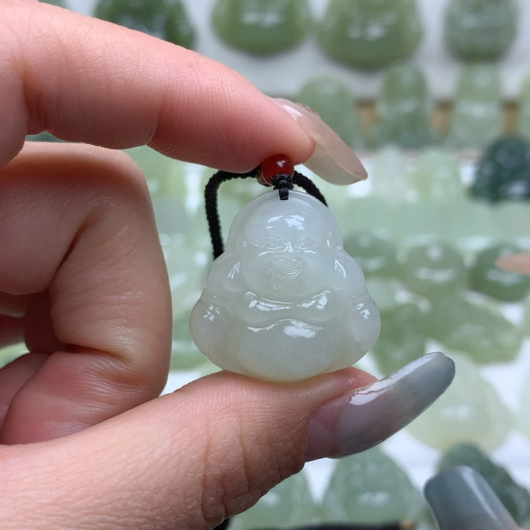 【闪购商品】颈饰未镶嵌和田玉