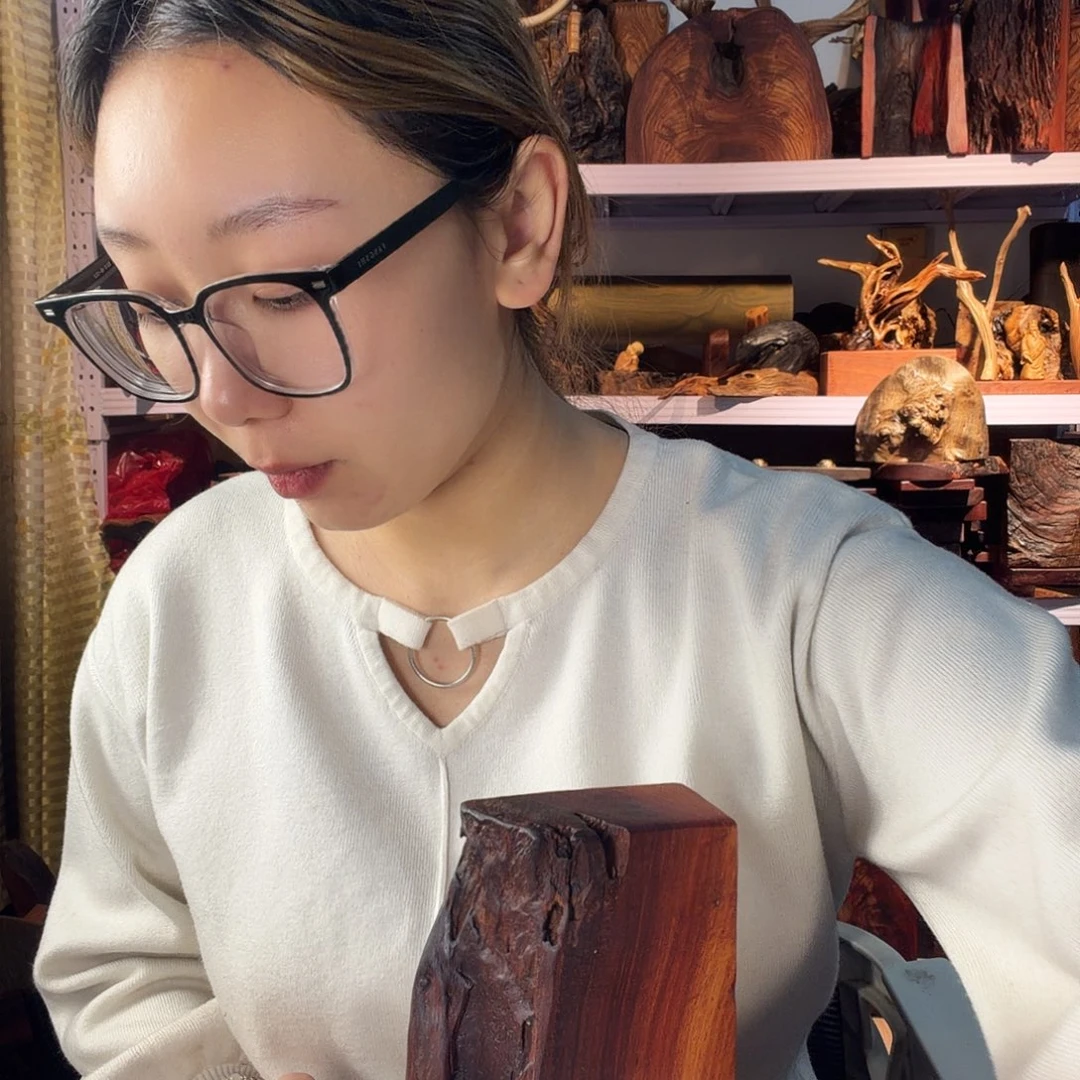 紫檀木类端景台秦**家