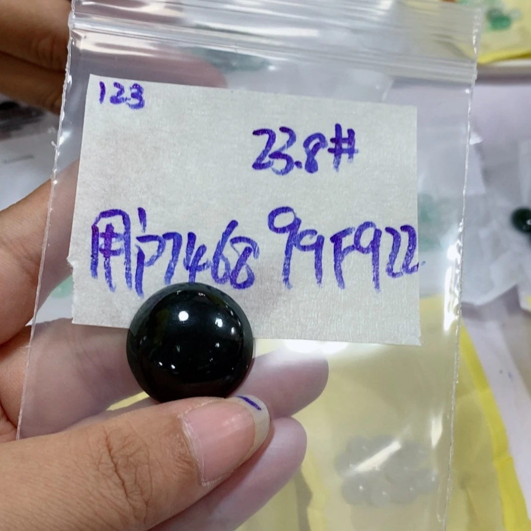 用***0未镶嵌定制翡翠我