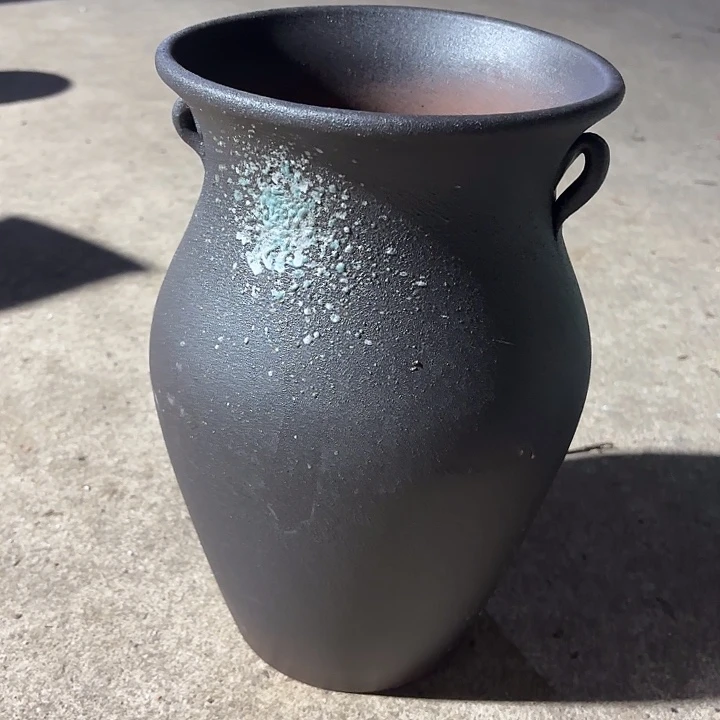 紫砂茶碗黑泼墨口径20高度32