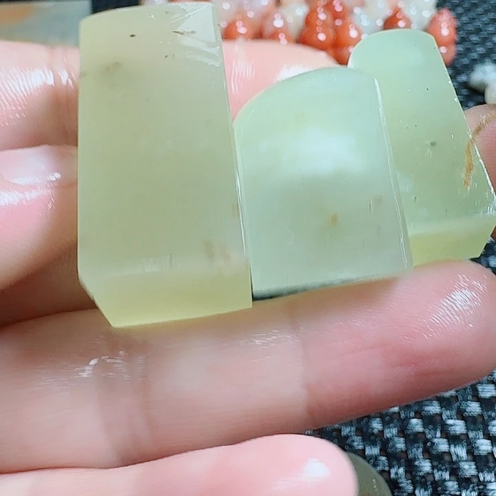 青田石真雄心壮志