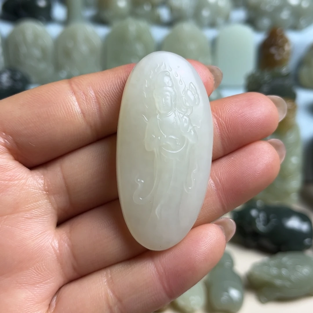 和田玉未镶嵌挂件