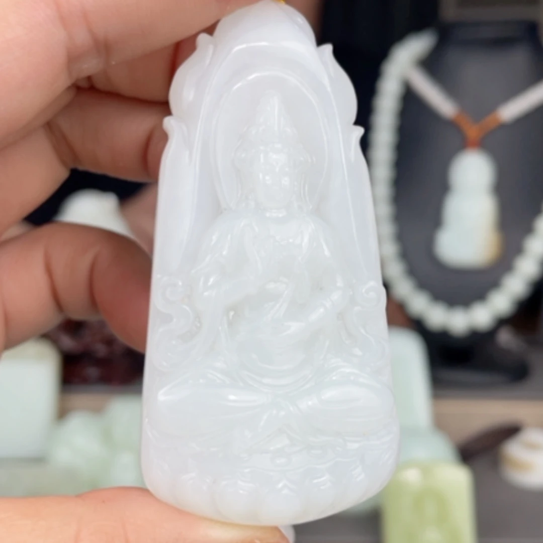 【闪购商品】颈饰未镶嵌和田玉
