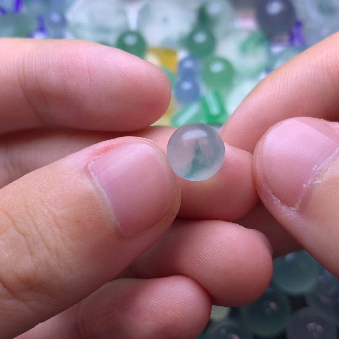 定制翡翠未镶嵌珠子