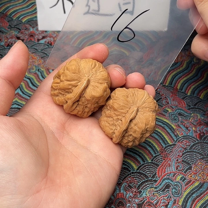 文玩核桃把件哈哈哈哈哈哈哈哈哈哈哈