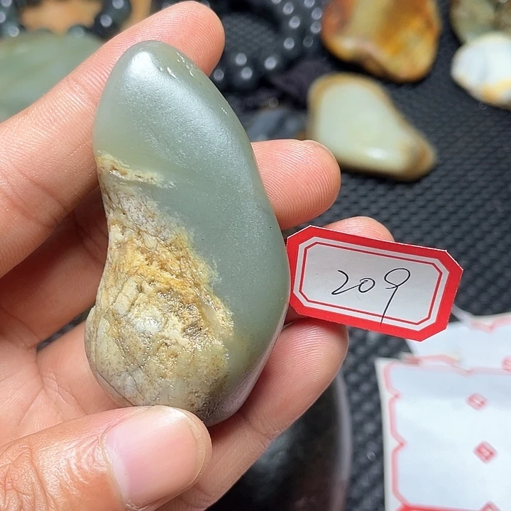 未镶嵌和田玉挂件209
