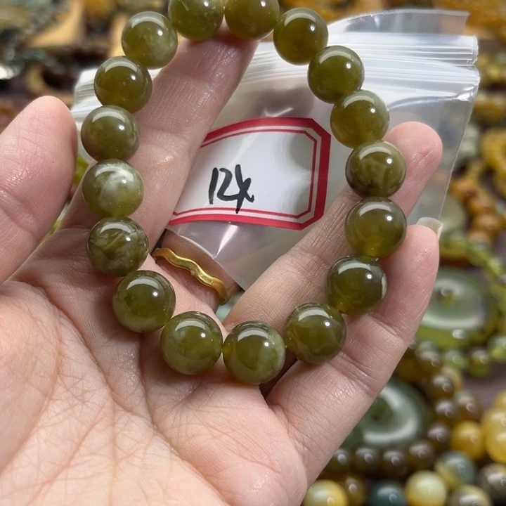 未镶嵌蛇纹石玉手链
