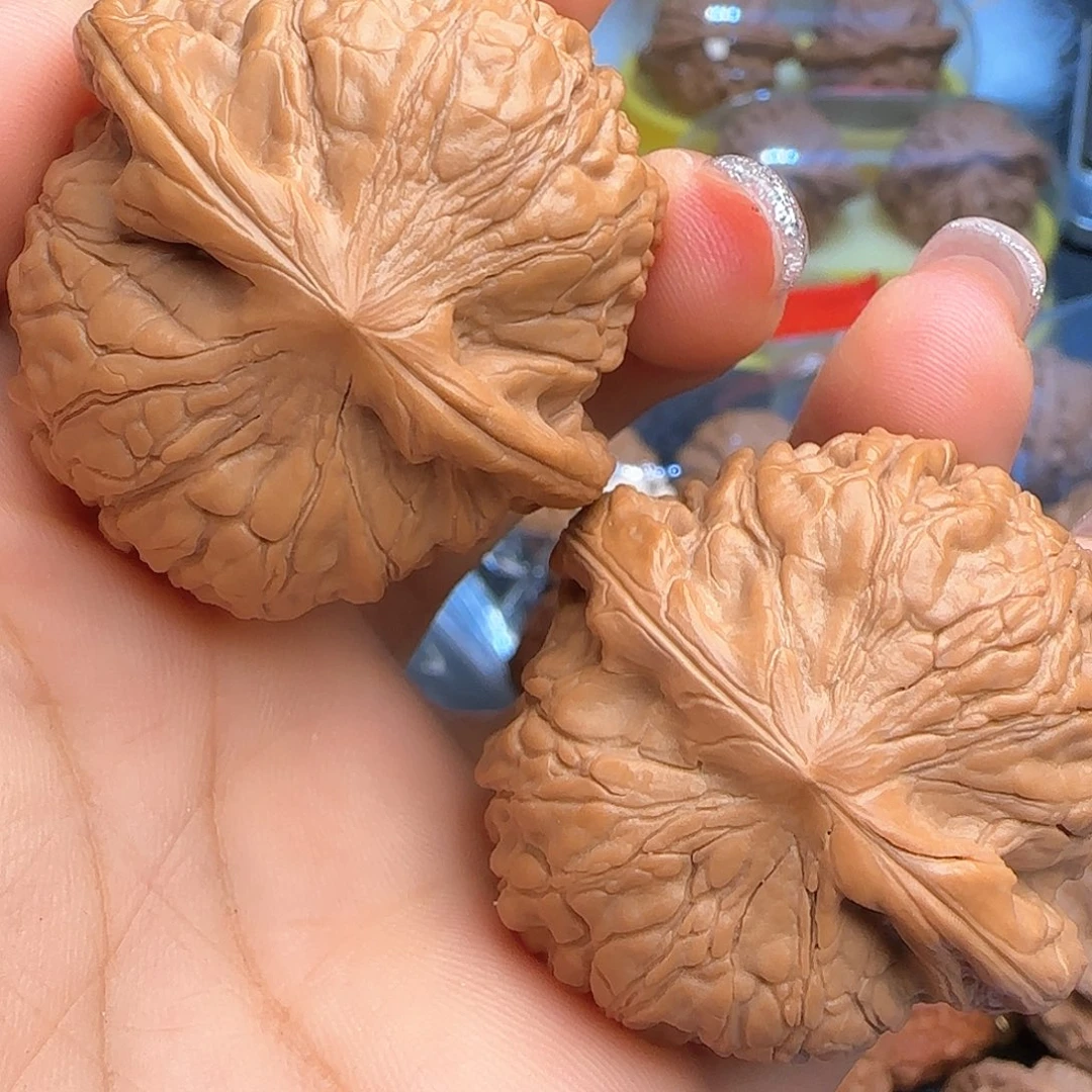 L***m吊坠文玩核桃42石子磨