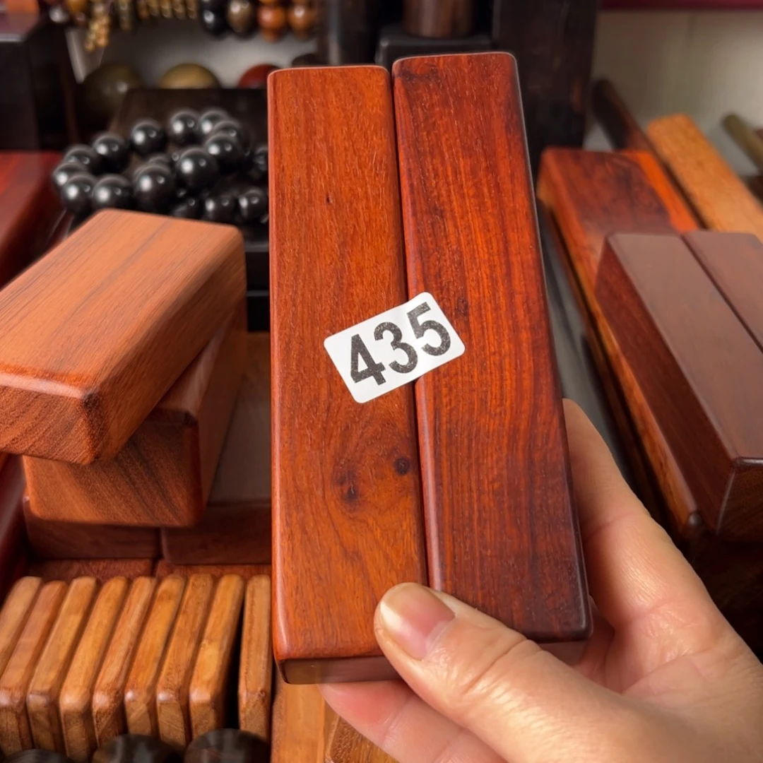 小***豆卢氏黑黄檀（大叶紫檀）血檀