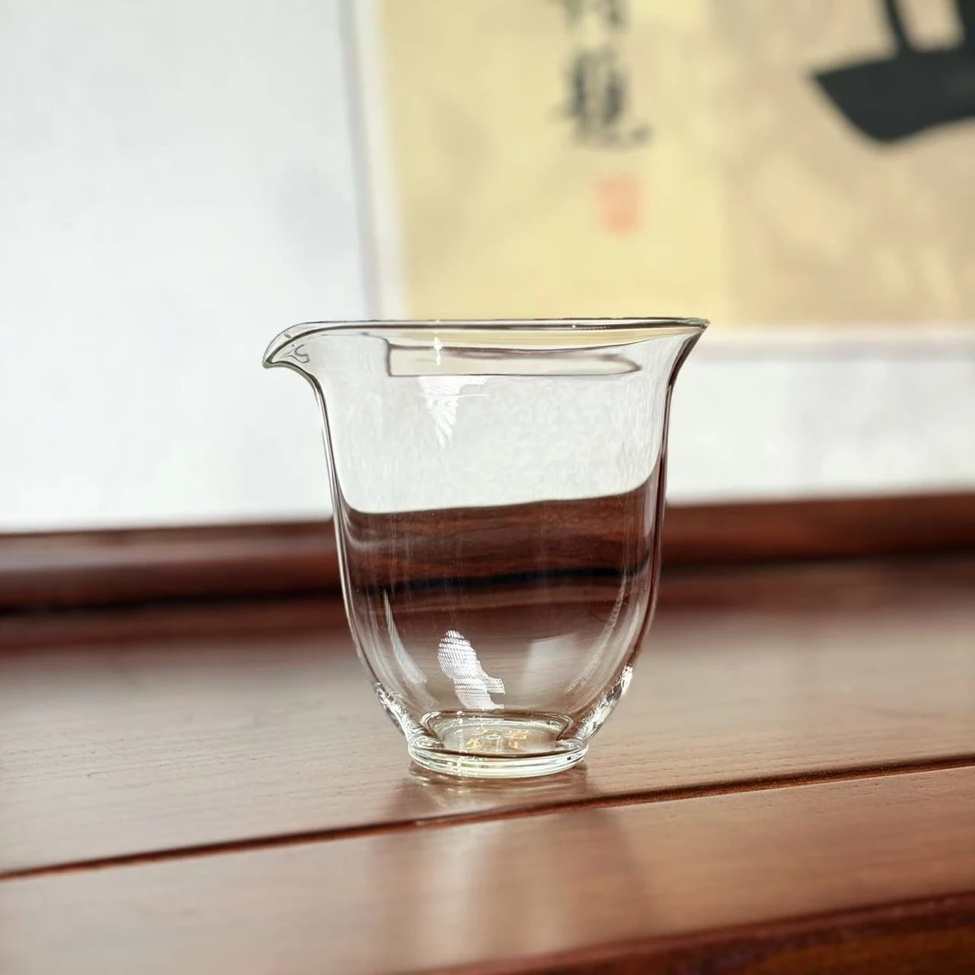 岩生万物 纯净玻璃公道杯 容量220ml