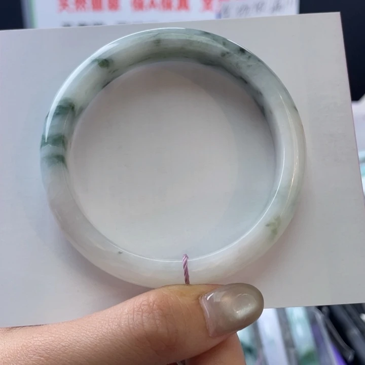 翡翠未镶嵌手镯61