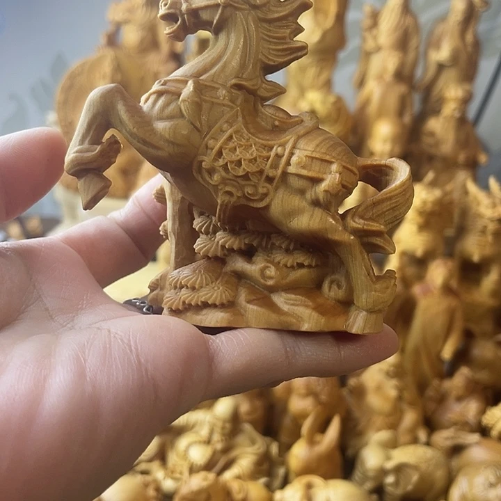 柏木（崖柏）崖柏生肖马