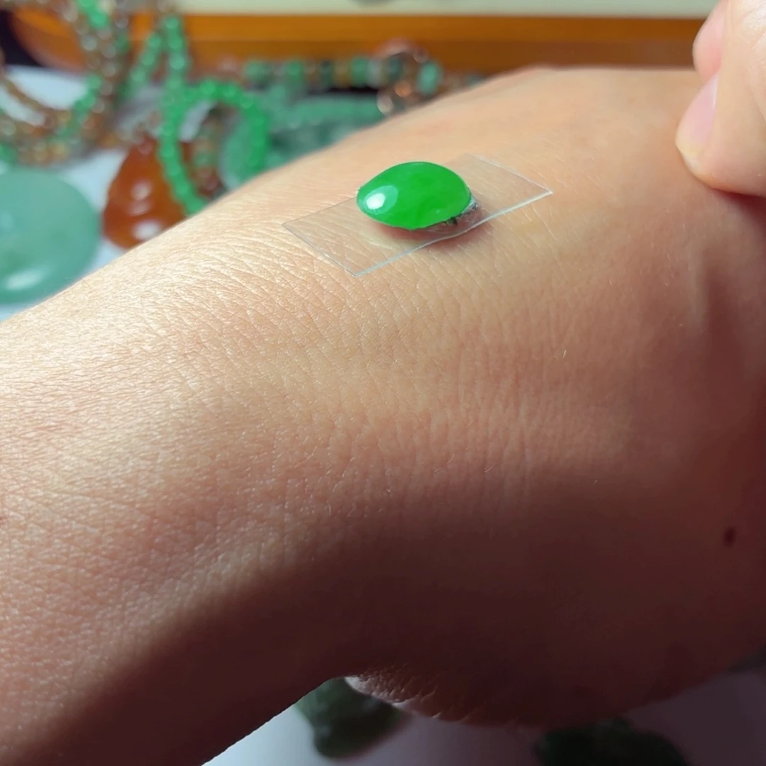 定制翡翠未镶嵌包工