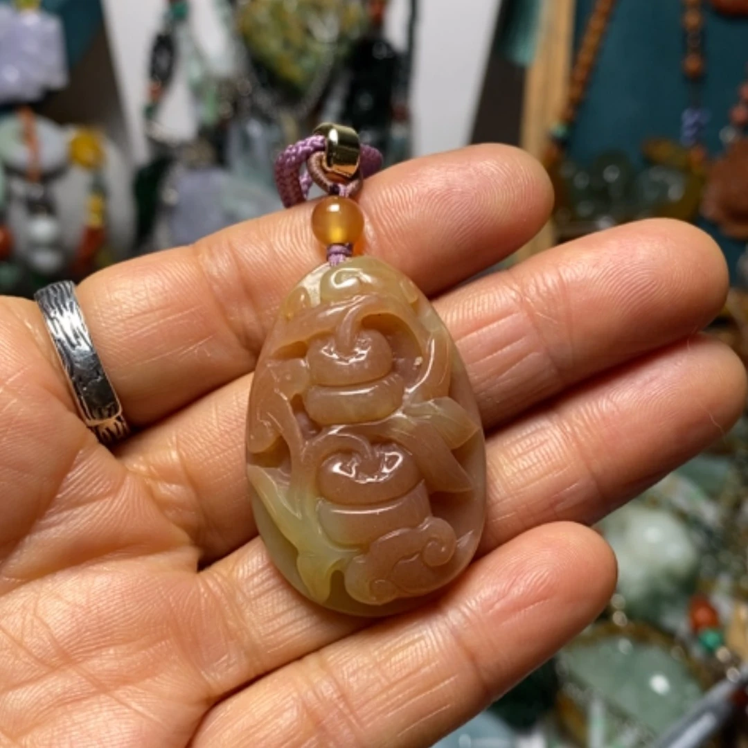 【闪购商品】翡翠未镶嵌吊坠(赠链)