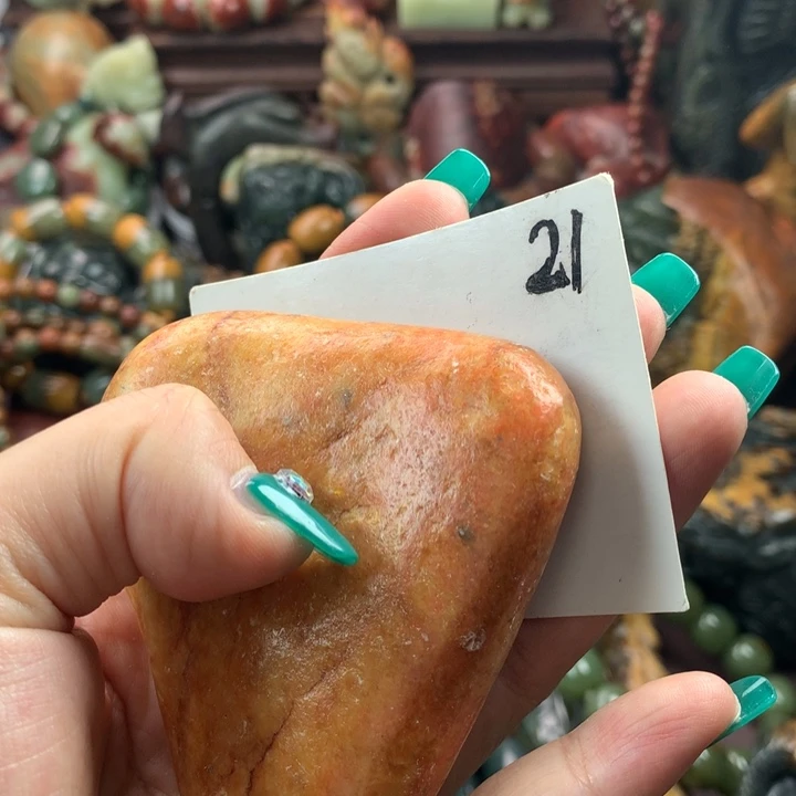 岫岩河磨玉（透闪石质玉）把件未镶嵌