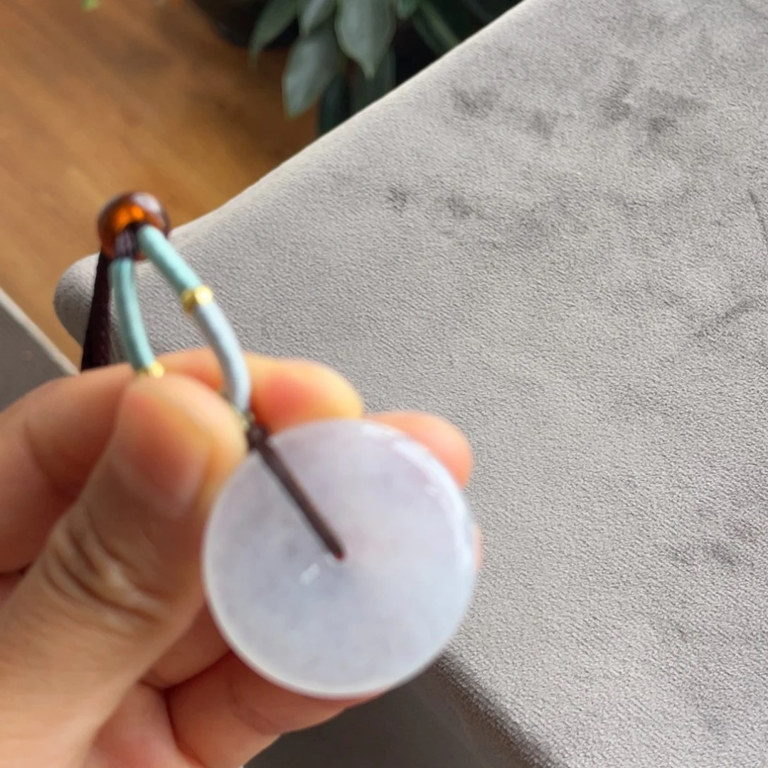 颈饰未镶嵌翡翠白月光